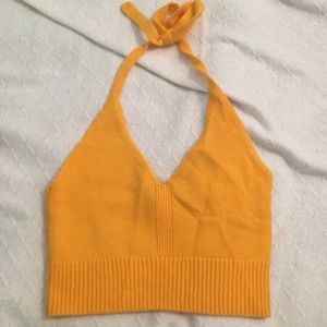 Tie-Up Backless Knitted Crop Top